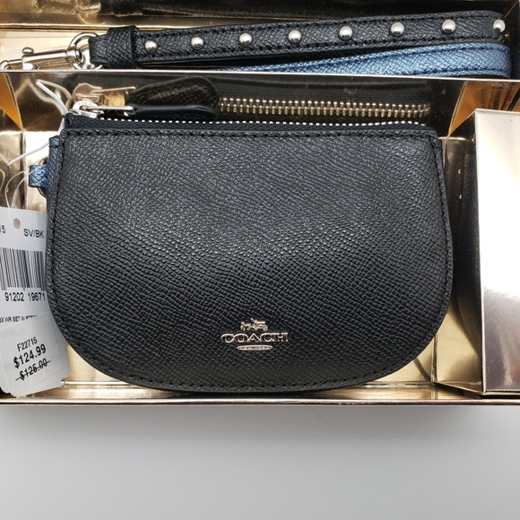 Coach Boxed Wristlet Set With Extra Strap Black - Picture 2 of 3